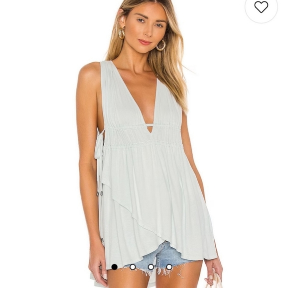 Free People Tops - FREE PEOPLE Aries Plunge Tank
